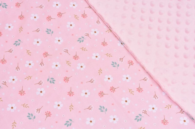 Lenjerie 3 piese patut 120x60 cm model floricele si plus minky roz